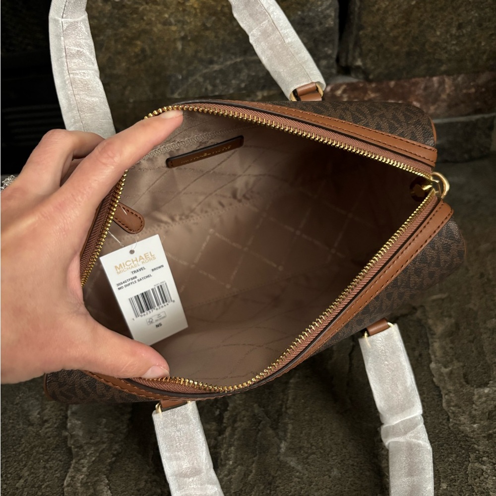 NWT Michael Kors Medium Logo Duffel Satchel - Picture 11 of 14